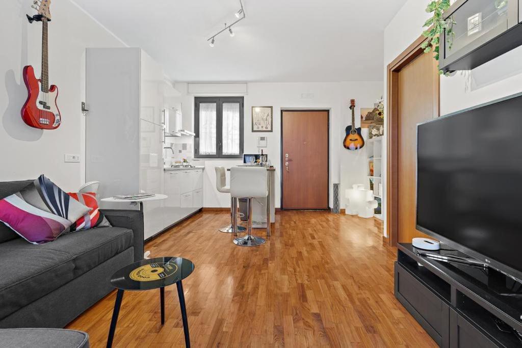 Appartamento Milano-M1 Rock House Esterno foto