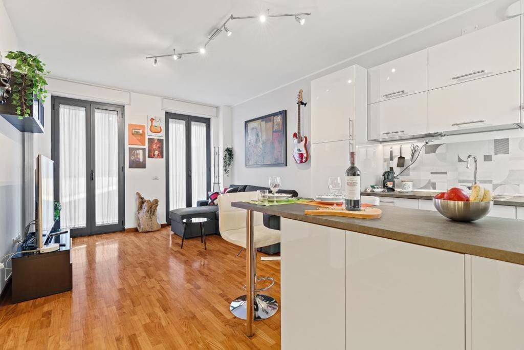 Appartamento Milano-M1 Rock House Esterno foto