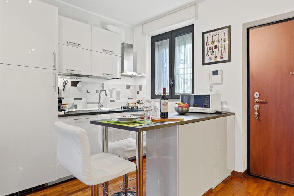 Appartamento Milano-M1 Rock House Esterno foto